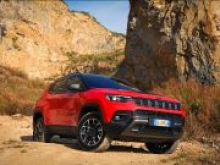 Jeep презентовала обновленный внедорожник для Европы