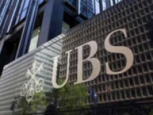UBS возвращает клиентов