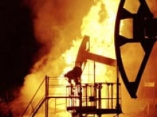 Цены на нефть падают за счет роста запасов в США