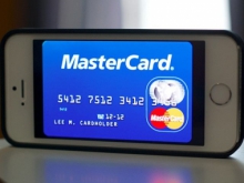 В iPhone 6 «поселятся» Visa и MasterCard