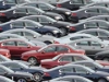 Продажи автомобилей в Украине в феврале упали в пять раз