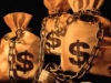 Из молдавских банков деньги "выносили" мешками, - генпрокурор