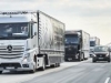 Daimler испытает колонны беспилотных грузовиков в США