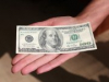США готовят новый пакет помощи экономике: гражданам выплатят по $600
