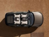 Land Rover представил новый внедорожник с гибридным акцентом (фото)