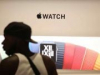 Почему отложили выход Apple Watch - СМИ