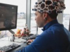 Valve работает над игровым устройством, считывающим сигналы мозга
