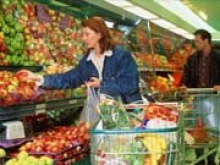 Самые крупные продуктовые ритейлеры: кто кормит украинцев (инфографика)