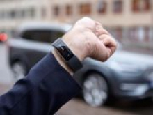 С помощью Microsoft Band 2 можно будет управлять автомобилями Volvo голосом