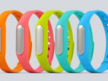 Китайское чудо: Xiaomi продала 1 млн браслетов Mi Band всего за 4 месяца