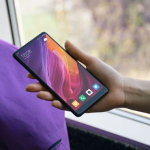 Xiaomi, Oppo и Huawei вдвое сократили поставки в рф